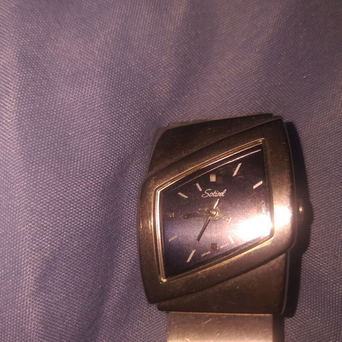 Women's quartz watch used, waterproof, bracelet type, stainless steel case
