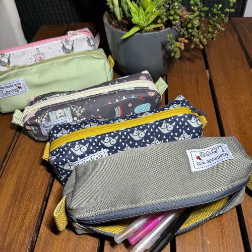 Handmade pencil cases new, assorted