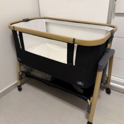 KANGAROO Baby Cot like new