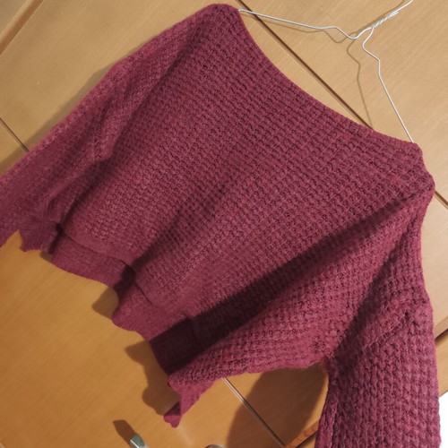 Pullover women's red size M like new, one shoulder design