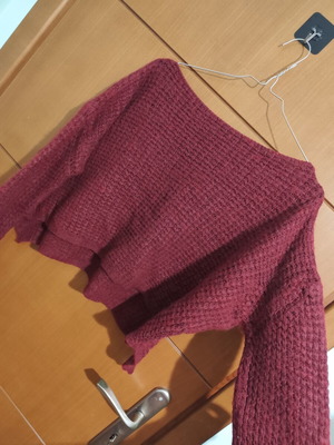 Pullover women's red size M like new, one shoulder design