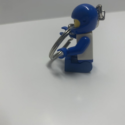 Lego rare collectible astronaut keychain vintage 1987 like new