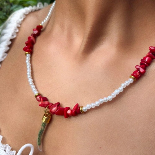 Handmade Valkyrie terrarium necklace with pearl and red coral new
