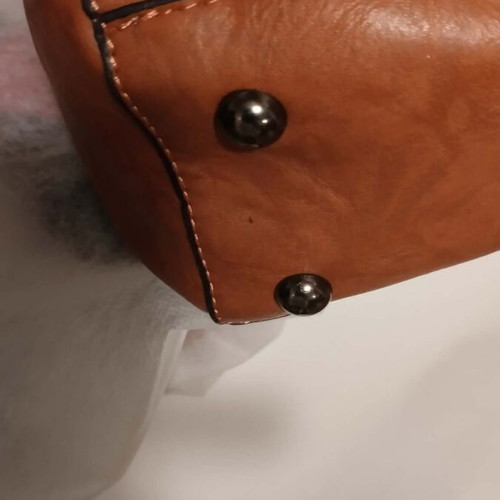 Medium bag like new, brown-red with multiple compartments