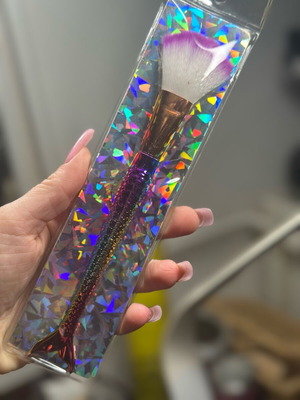 Makeup brush new