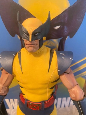 X-Men Wolverine Sideshow Figure 1/6 Like New