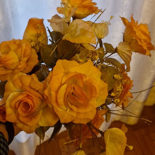 Artificial flowers decorative bouquet 40 cm like new