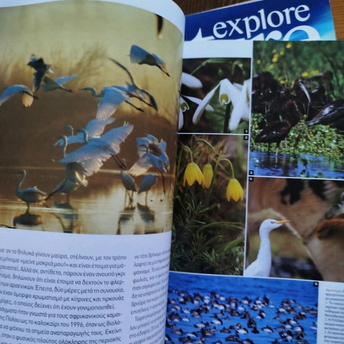 Explore Nature 3 magazines like new