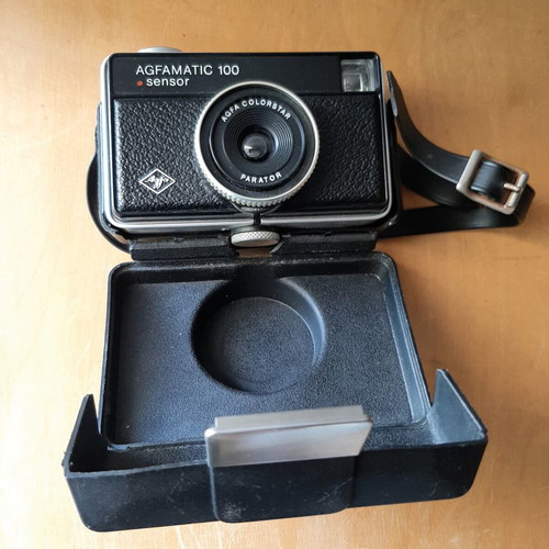 Agfamatic 100 Sensor vintage camera used, 126 film, Agfa Colorstar lens