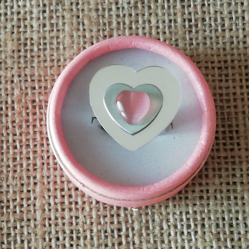 Ring with pink resin heart solitaire new