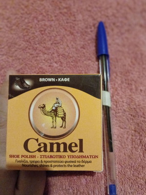 Camel shoe polish used for collection