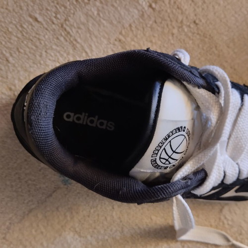 Adidas athletic shoes size 42 like new, black and white