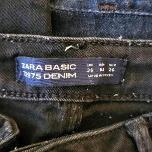 Zara women's black elastic jeans size 36 used