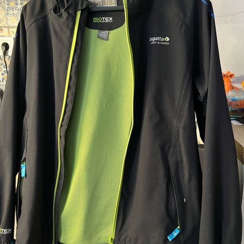 Regatta waterproof windbreaker jacket used, small size SX
