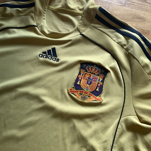 Spain National Team World Cup Champions 2010 Jersey like new, size L