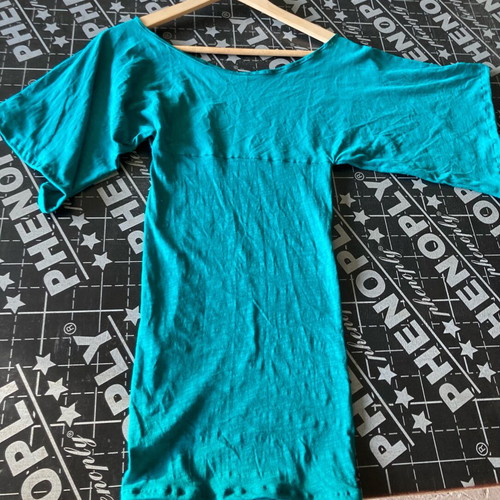 Shirt for woman with wide sleeves new, turquoise XS/S