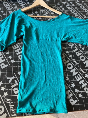 Shirt for woman with wide sleeves new, turquoise XS/S
