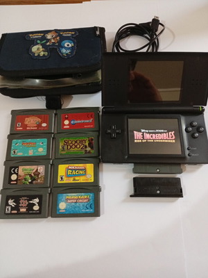 Κονσόλα Nintendo DS Lite με πακέτο 9 παιχνιδιών Game Boy Advance