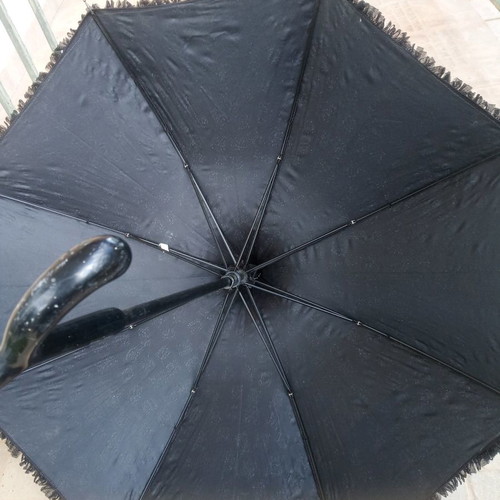 Chantai Thomass umbrella used with frills from France