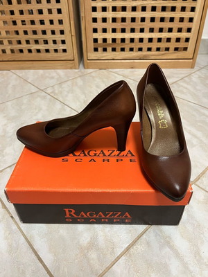 Ragazza brown leather pumps no 36 new, heel 8.5cm