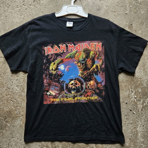 Iron Maiden The Final Frontier T-shirt size L like new