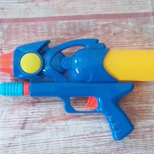 HH Dream water gun like new, 25 cm length