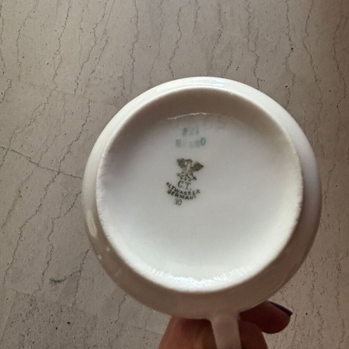 Cup set of 6 like new, German with milk jug