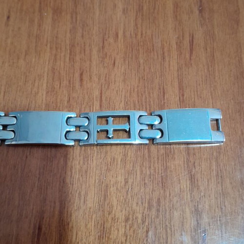 Men's bracelet like new, silver color