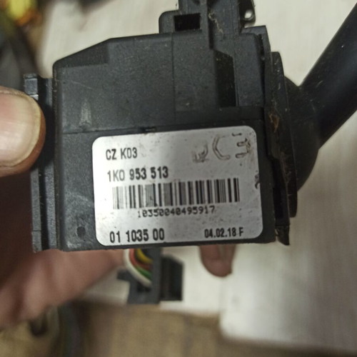 Volkswagen Touran I and VW Golf 5 Turn Signal Lever used 1K0953513
