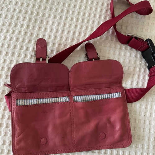 DKNY leather waist bag used, red collectible