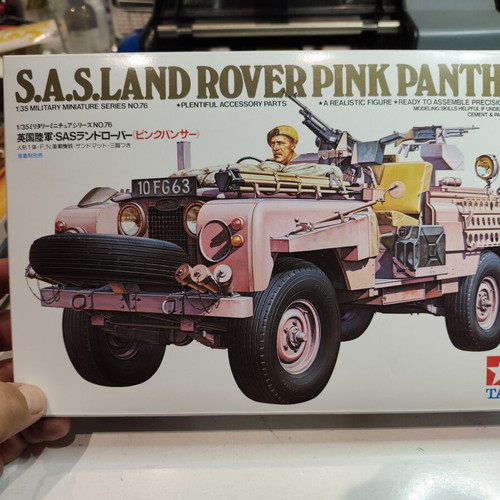 SAS Land Rover model kit Tamiya 1/35 like new