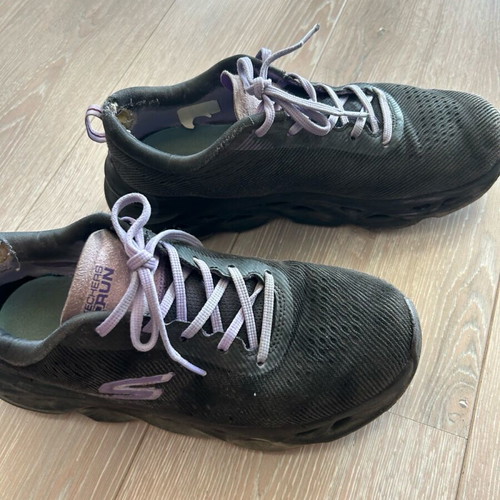 Skechers sport women's shoes used, size 41, black and purple
