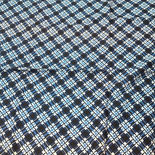 Fabric with geometric pattern like new, blue/white 194x148 cm