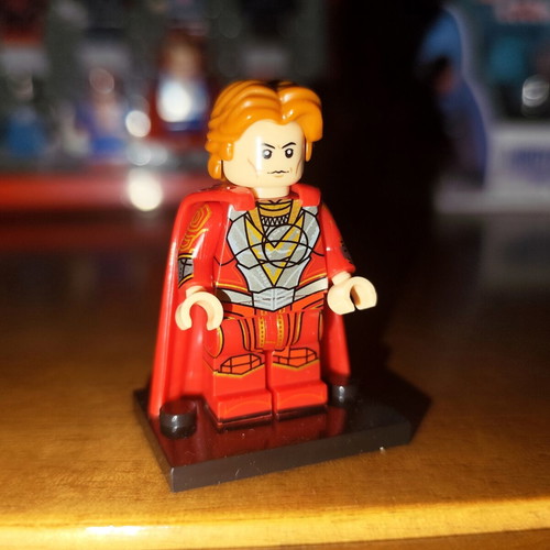 Starfox Eros minifigure like new with accessories