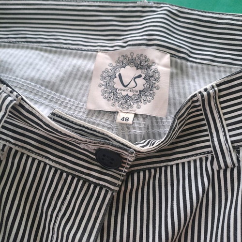 VS Capri pants used, multicolor, size 48