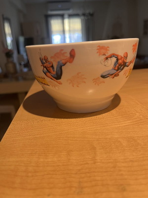 Collectible Spider-Man ceramic bowl Marvel 2006 Gialamas Collection