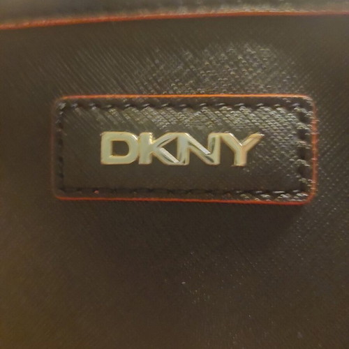 DKNY shoulder bag black leather genuine like new