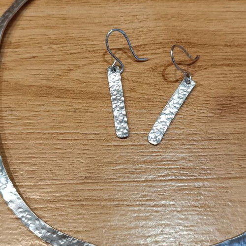 Neck Bar Set with Silver Earrings Handmade, Minimal Design