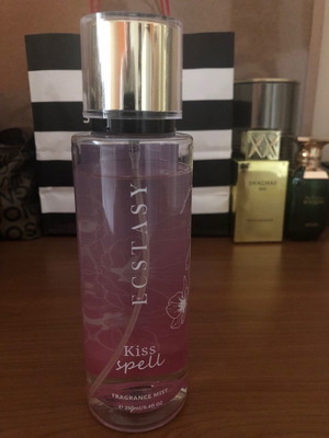 Fragrance Mist Kiss Spell Ecstasy 200 ml like new