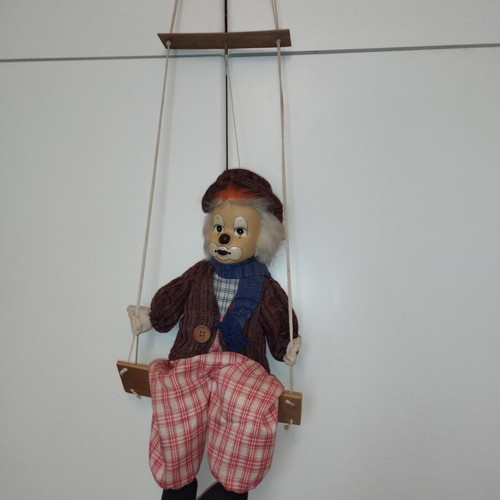 Porcelain hanging clown vintage like new, in excellent condition