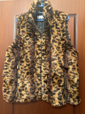 Calvin Klein fur vest brown like new XL