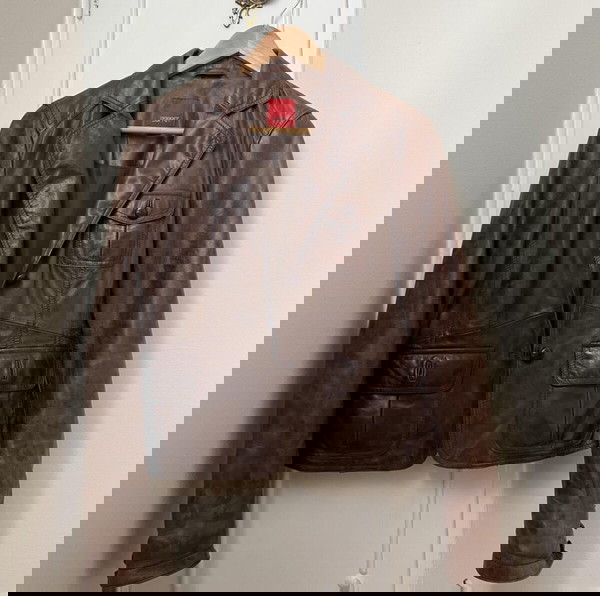 Δερμάτινο σακάκι Esprit