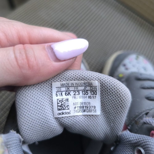 Adidas sneakers size 23 used, gray and pink