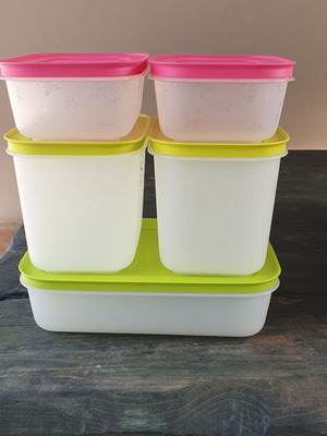 Tupperware freezer set 5 pieces new
