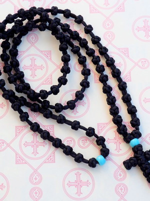 Prayer komboskini 100 beads with blue bead, handmade, new