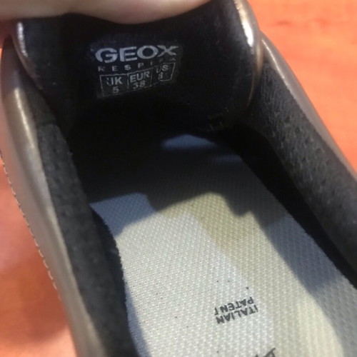 Geox women's brown athletic shoes size 38 like new