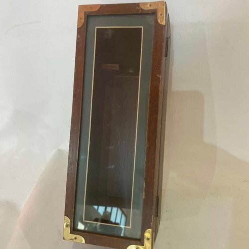 Vintage wooden wine case used, 12x13x35 cm with minor wear