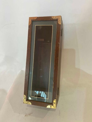 Vintage wooden wine case used, 12x13x35 cm with minor wear