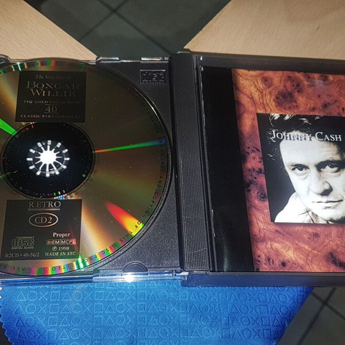 Johnny Cash & Boxcar Willie Dejavu Retro Gold Collection CD, country