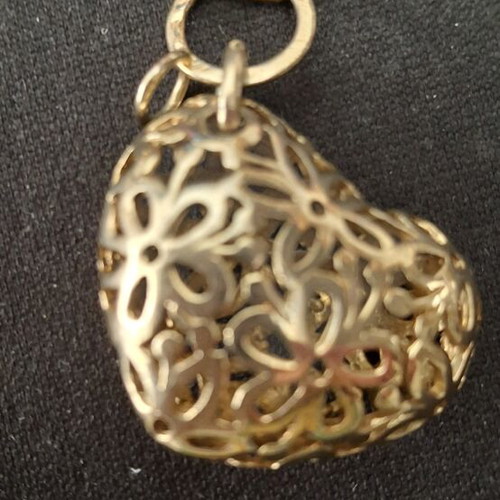 Bracelet like new gold color with heart 18cm